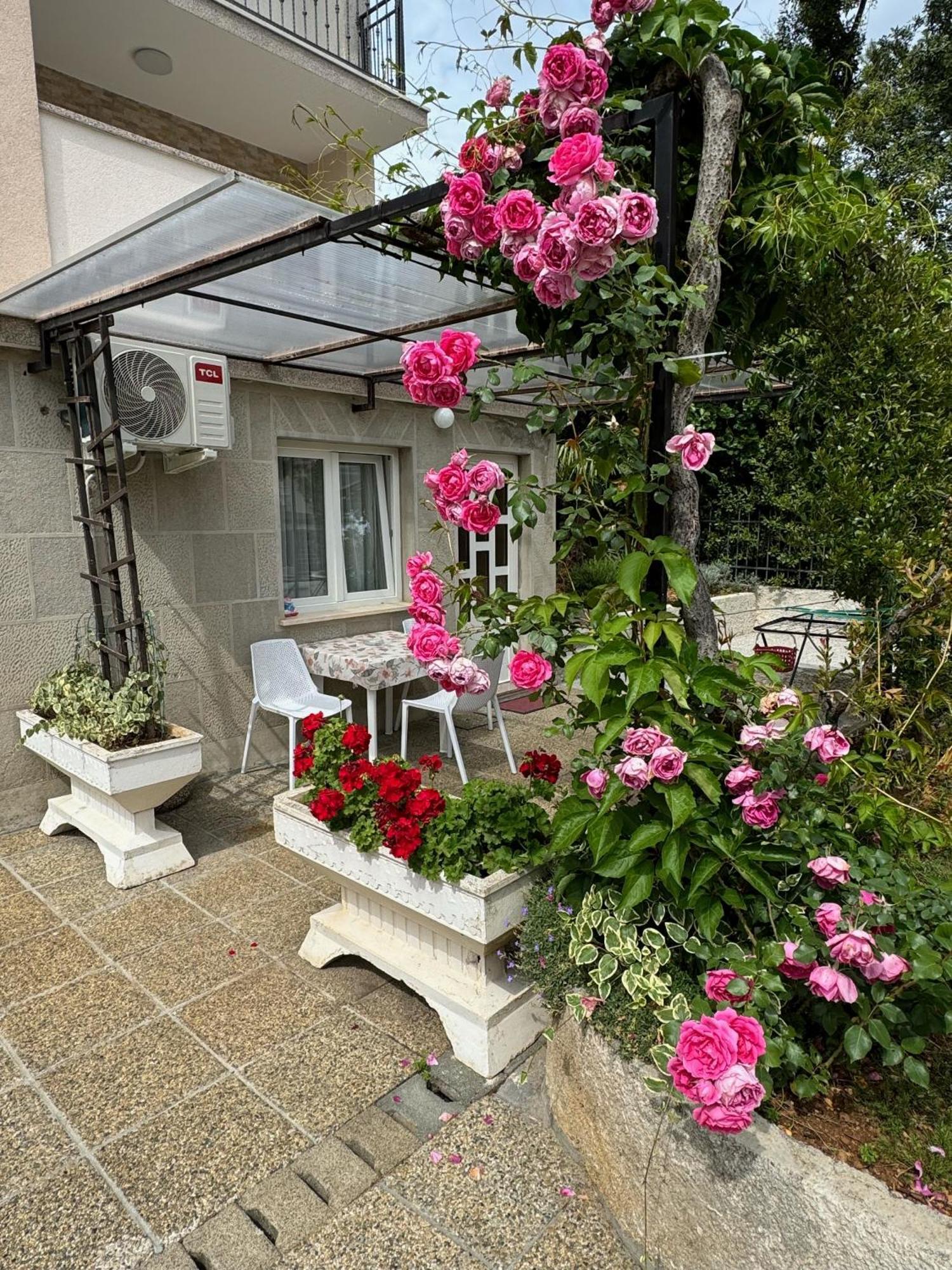 Apartment Dida Krk Town Exterior foto